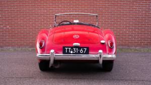 Image 5/8 of MG MGA 1500 (1956)