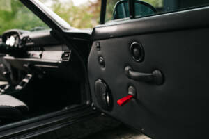 Bild 58/95 von Porsche 911 Turbo 3.3 (1991)