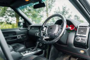 Image 43/47 de Land Rover Range Rover Vogue TDV8 (2009)
