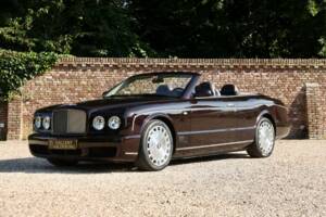 Image 17/50 de Bentley Azure (2008)