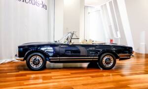 Image 2/31 de Mercedes-Benz 280 SL (1968)
