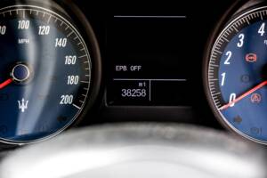 Image 34/43 of Maserati GranTurismo 4.2 (2008)
