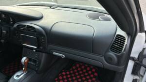Bild 24/46 von Porsche 911 Turbo (2004)