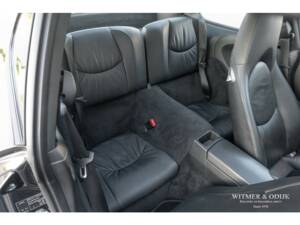 Bild 25/28 von Porsche 911 Carrera 4S (2004)