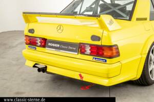 Image 11/15 of Mercedes-Benz 190 E 2.5-16 Evolution I (1989)