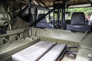 Bild 35/41 von Land Rover Defender 90 Td5 (1998)