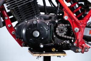 Bild 8/9 von Honda DUMMY (1989)