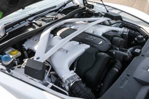 Image 27/50 of Aston Martin Vanquish Volante (2014)