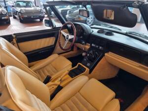 Bild 3/19 von Alfa Romeo 2.0 Spider (1990)