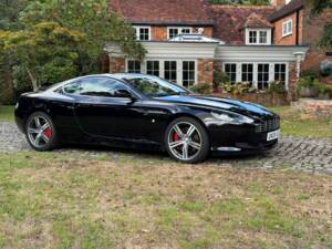 Image 2/30 of Aston Martin DB 9 (2008)