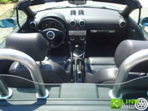 Bild 2/40 von Audi TT 1.8 T (2000)