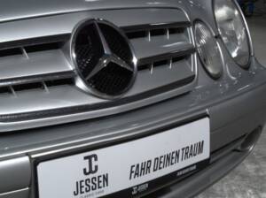 Image 7/28 of Mercedes-Benz CLK 200 Kompressor (2001)
