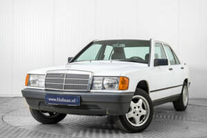 Image 3/50 de Mercedes-Benz 190 D (1986)