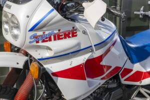 Immagine 17/32 di Yamaha XTZ 750 Super Ténéré (1991)