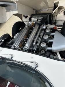 Immagine 11/22 di Jaguar E-Type 3.8 Flat Floor (1961)