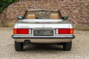 Image 6/50 de Mercedes-Benz 560 SL (1988)
