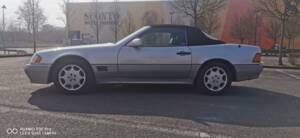 Afbeelding 26/58 van Mercedes-Benz 500 SL (1991)