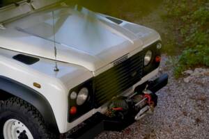 Image 2/32 of Land Rover Defender 130 Td5 Crew Cab (1999)