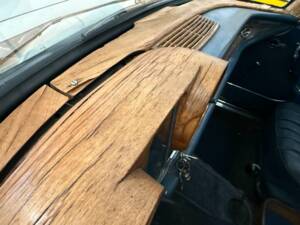 Image 13/18 of Mercedes-Benz 250 CE (1968)