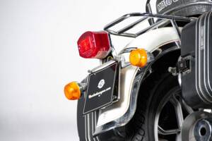 Image 24/44 de Moto Guzzi California II (1983)