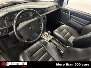 Immagine 8/15 di Mercedes-Benz 190 E 2.5-16 (1991)