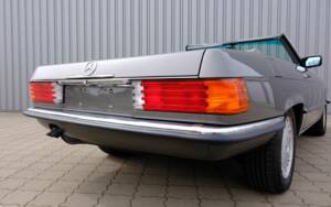 Image 86/97 de Mercedes-Benz 560 SL (1987)