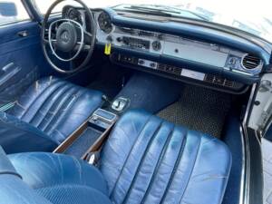 Imagen 4/33 de Mercedes-Benz 280 SL (1971)