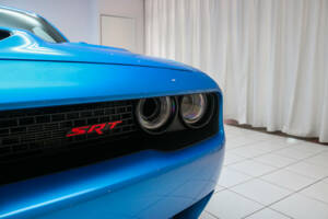 Bild 14/17 von Dodge Challenger SRT Hellcat (2015)