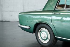 Bild 25/50 von Bentley T 1 (1969)