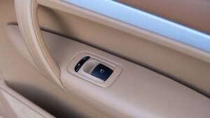 Immagine 25/70 di Porsche Cayenne S (2007)