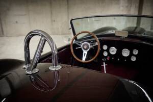 Image 31/73 of AC Cobra Replica (2005)