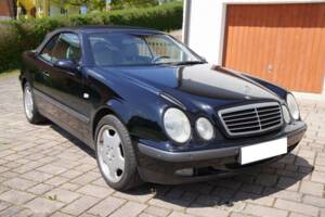 Bild 1/17 von Mercedes-Benz CLK 320 (1998)