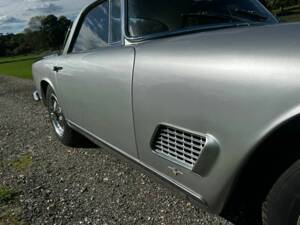 Afbeelding 29/53 van Maserati 3500 GT Touring (1961)