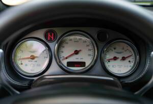 Bild 16/26 von Aston Martin V12 Vanquish (2003)