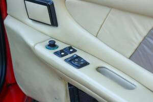 Obraz 29/50 pojazdu Lotus Esprit SE (1992)