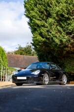 Image 9/50 of Porsche 911 Carrera 4S (2002)