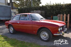 Image 15/42 de Alfa Romeo 2000 GTV (1971)