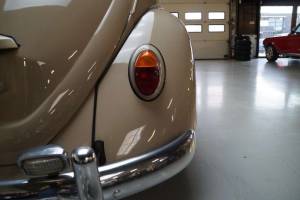 Image 42/50 de Volkswagen Maggiolino 1200 (1967)