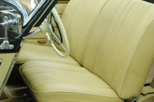 Bild 35/50 von Mercedes-Benz 320n Cabriolet A (1938)