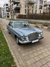 Imagen 2/10 de Mercedes-Benz 280 SE 3,5 (1972)