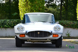 Bild 8/50 von Jaguar E-Type V12 (2+2) (1971)