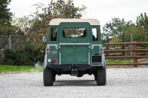 Image 7/41 of Land Rover 90 (1988)