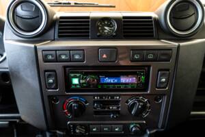 Bild 17/30 von Land Rover Defender 110 (2013)