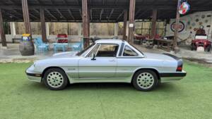 Afbeelding 56/70 van Alfa Romeo 2.0 Spider QV (1987)