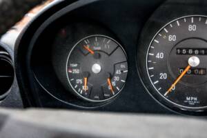 Image 26/40 of Mercedes-Benz 450 SL (1977)