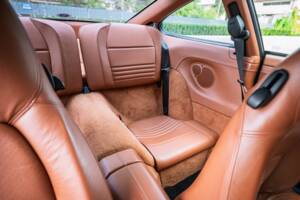 Image 38/63 of Porsche 911 Carrera 4S (2004)