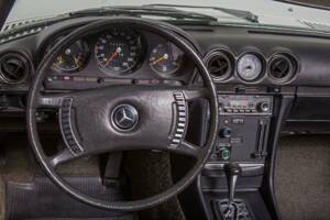 Image 27/30 of Mercedes-Benz 350 SL (1972)