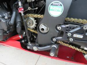Afbeelding 28/47 van Honda CBR 1000 RR Fireblade (2010)
