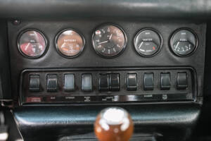 Image 40/63 of Jaguar E-Type (1969)