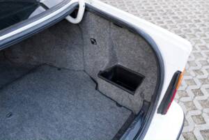 Image 43/55 of BMW 525ix (1993)